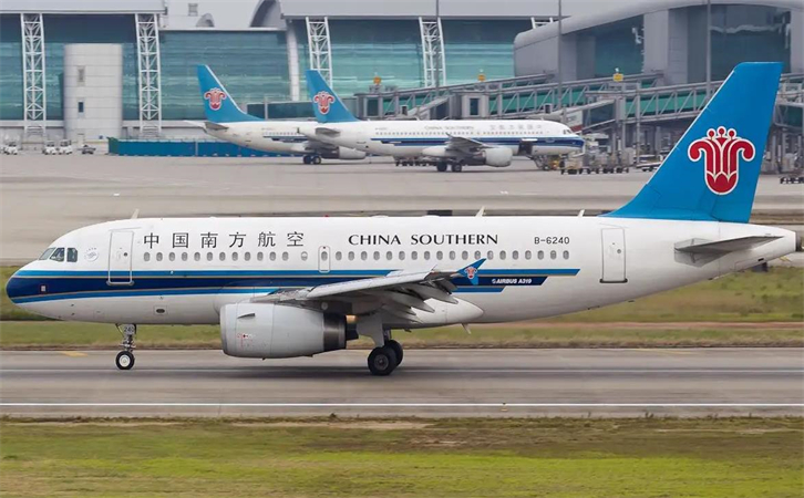 空运成都机场